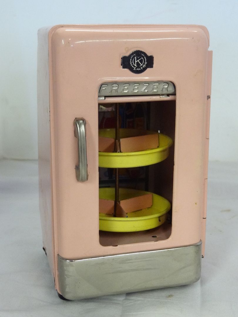 Vintage Battery Operated Refrigerator Revolving Shelves Japan