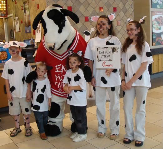 Chick-fil-a Cow Appreciation Day?  Do you have a photo to share? - Countryside Families