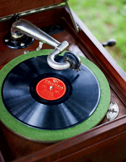 record player Pictures, Images and Photos