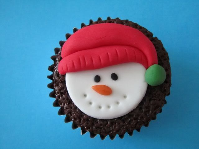 http://i187.photobucket.com/albums/x187/connyb_bucket/kerstcakes4.jpg