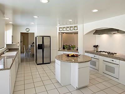 Palm Springs Real Estate - Kitchens and Bathrooms Sell Houses?