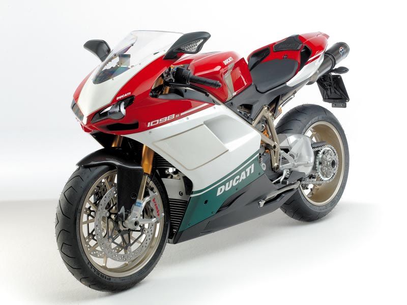 Ducati10981copy.jpg
