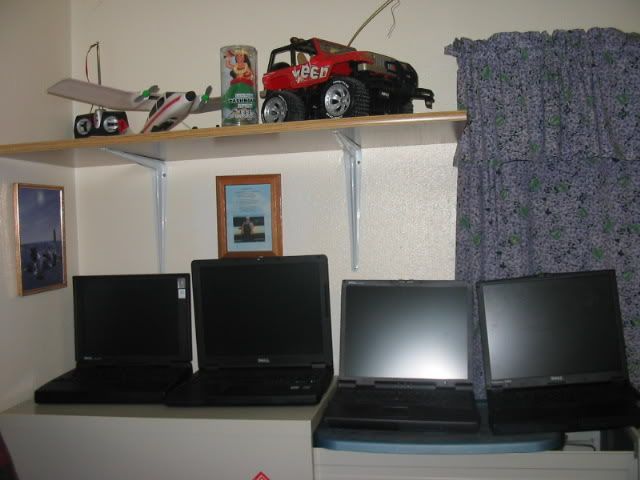 LapTops 002 (c) ken0965 small good laptops