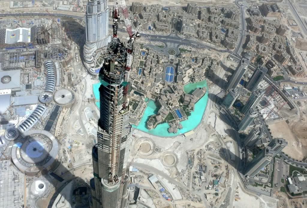 Burj_Dubai_Under_Construction_on_8_.jpg