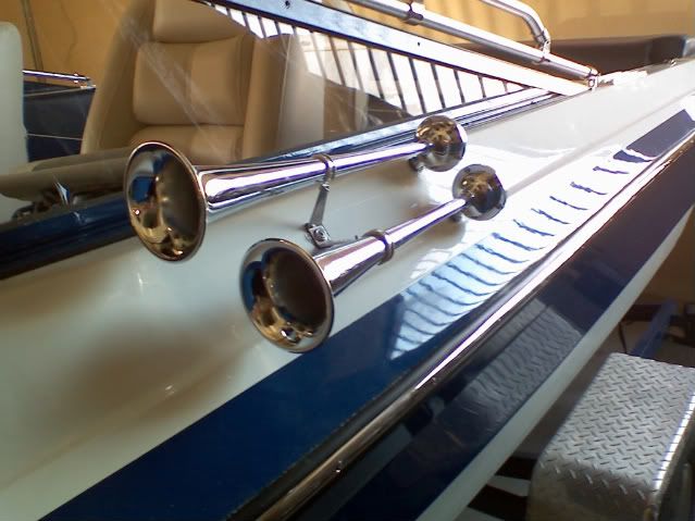 0605001533-1.jpg