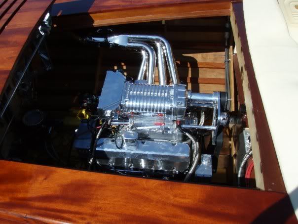 6052_1103558115393_1419935602_30261.jpg