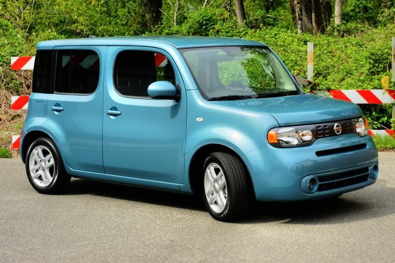 Carribean blue nissan cube #8