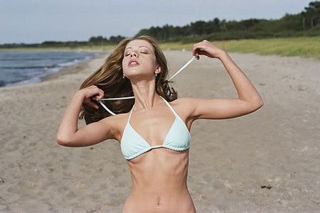 Trachtenberg Michelle Eurotrip. Michelle#39;s famous bikini scene