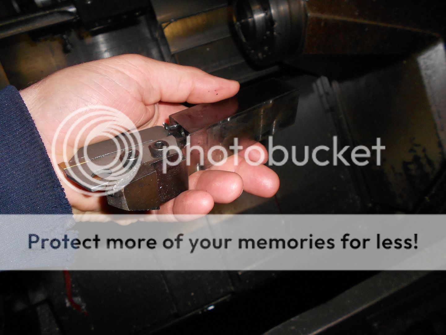 Parting tool, sub spindle lathe