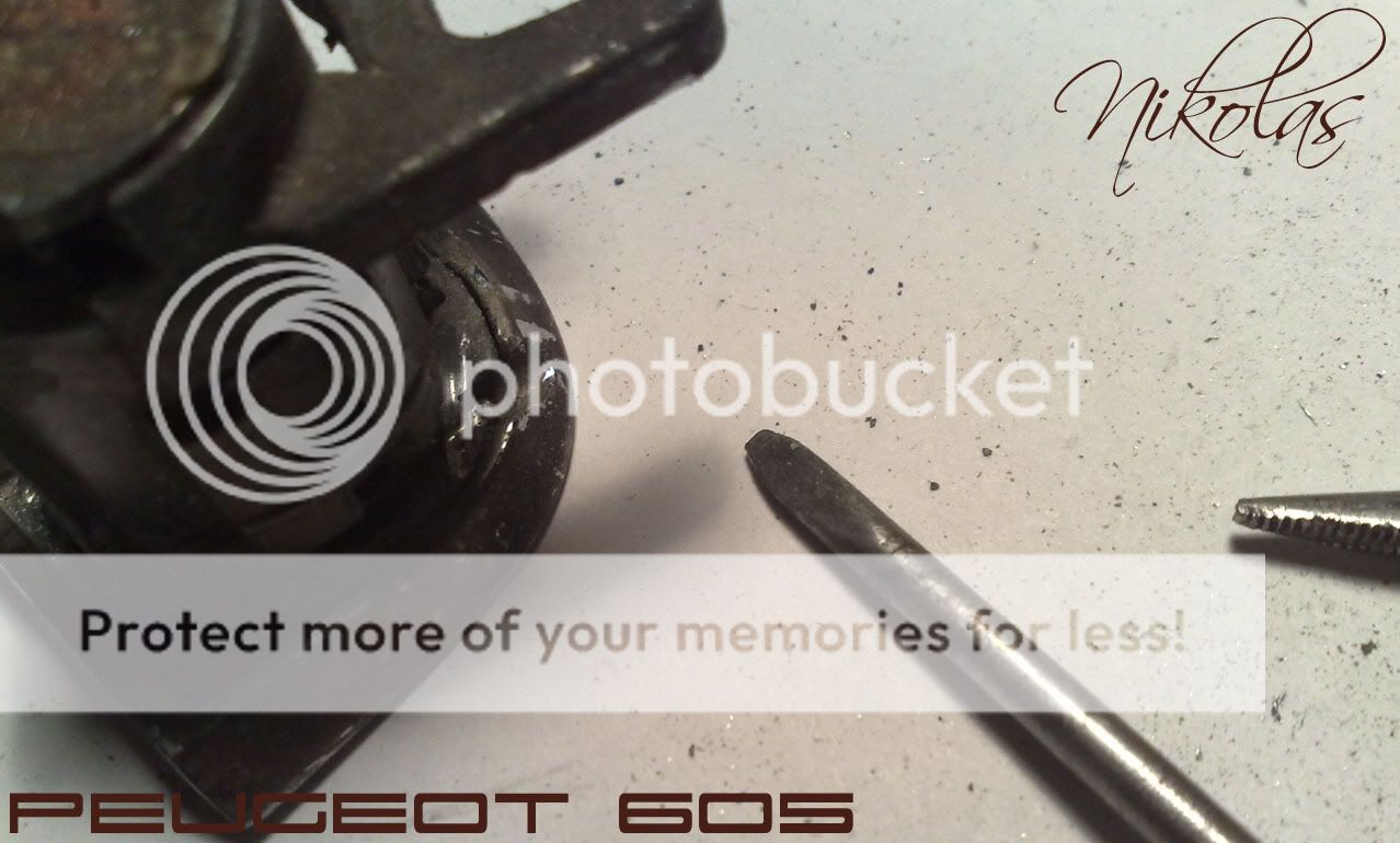 http://i187.photobucket.com/albums/x239/N-tur/peugeot%20605/Lockdors/2copy.jpg