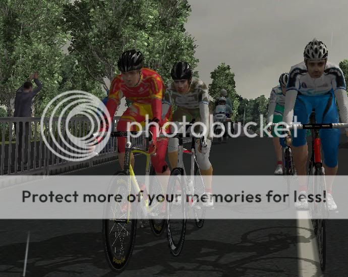 i187.photobucket.com/albums/x62/Smowz/1-4riderbreak.jpg